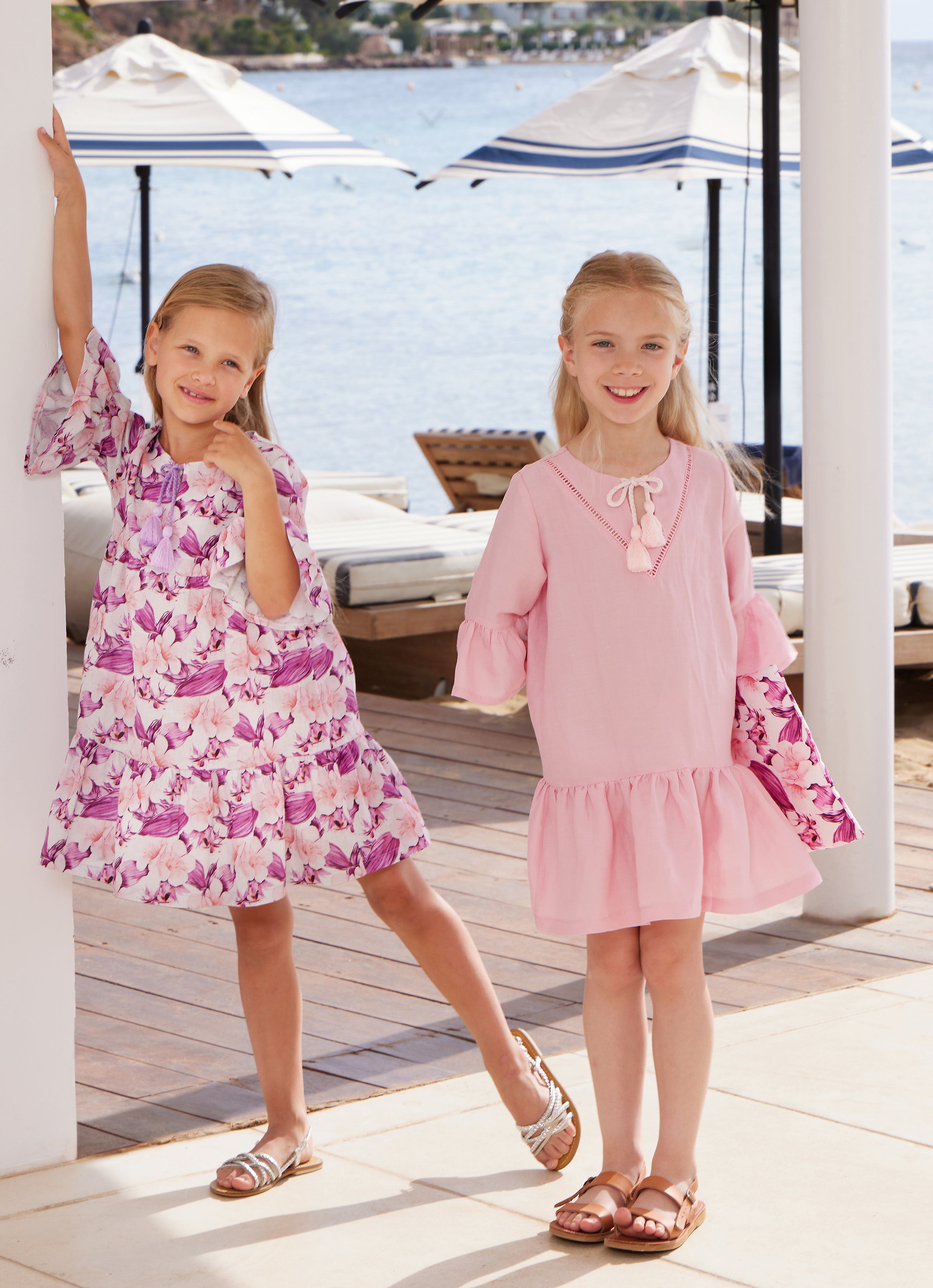 GIRL'S LINEN DRESS FLOWERS