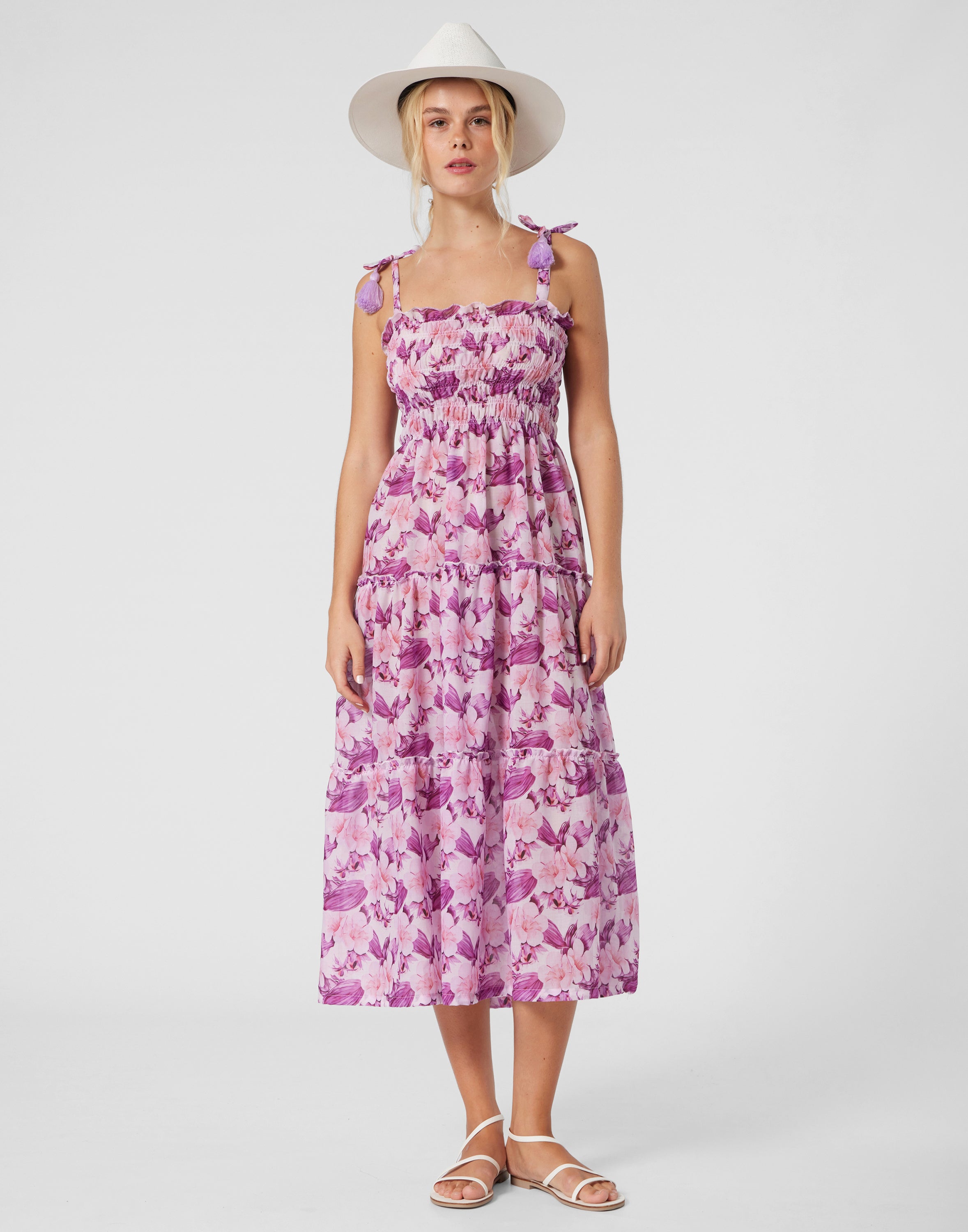 WOMEN'S DRESS FLOWERS