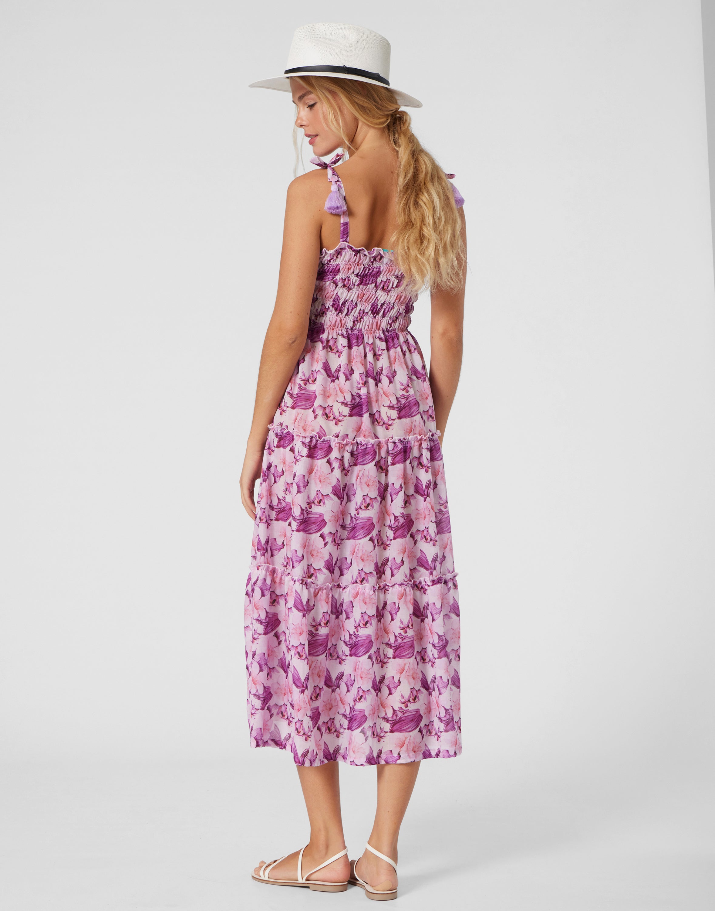 WOMEN'S DRESS FLOWERS