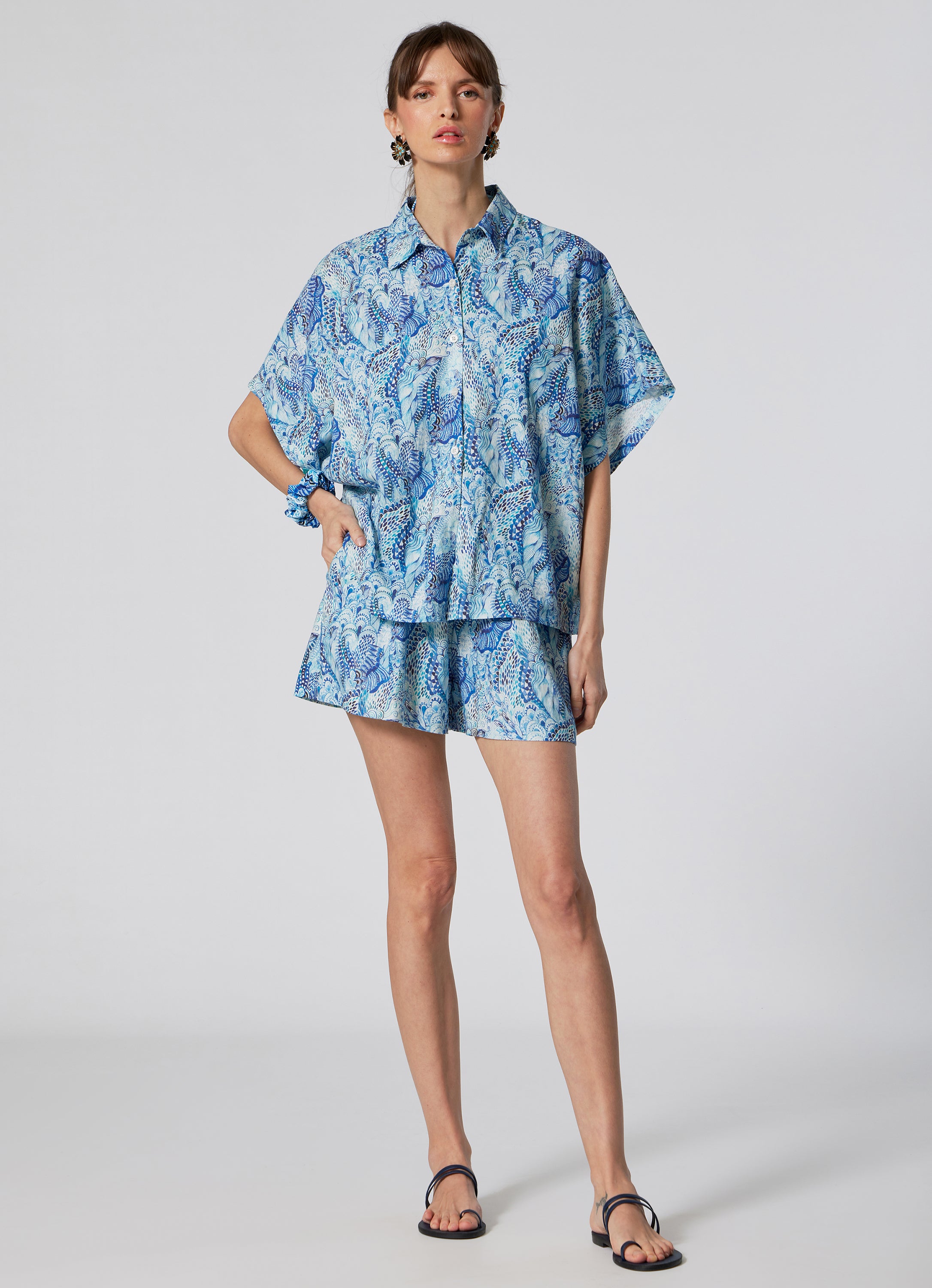 WOMEN'S LINEN SHORTS WAVES