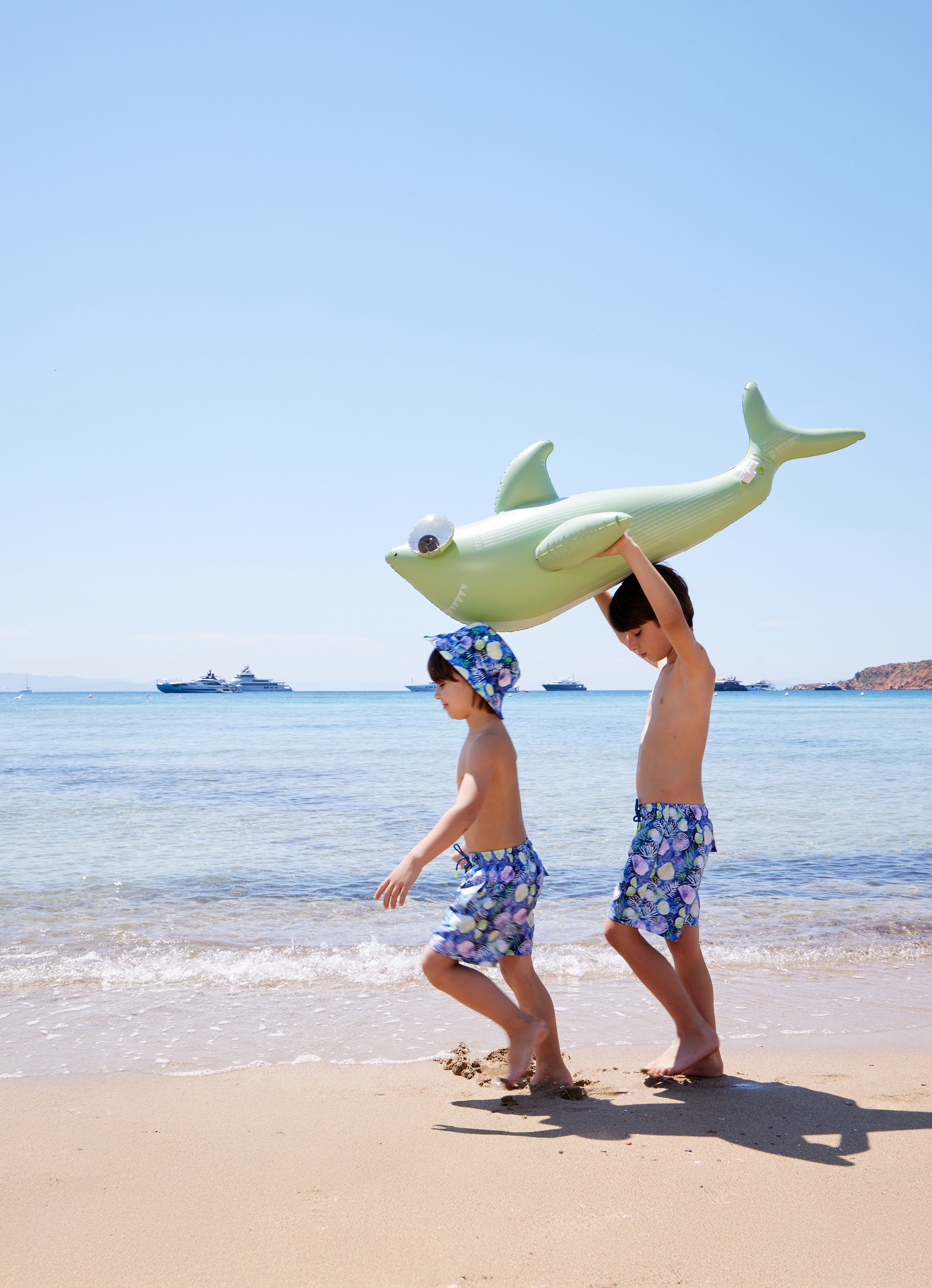 BOY'S SWIM SHORTS SEASHELLS