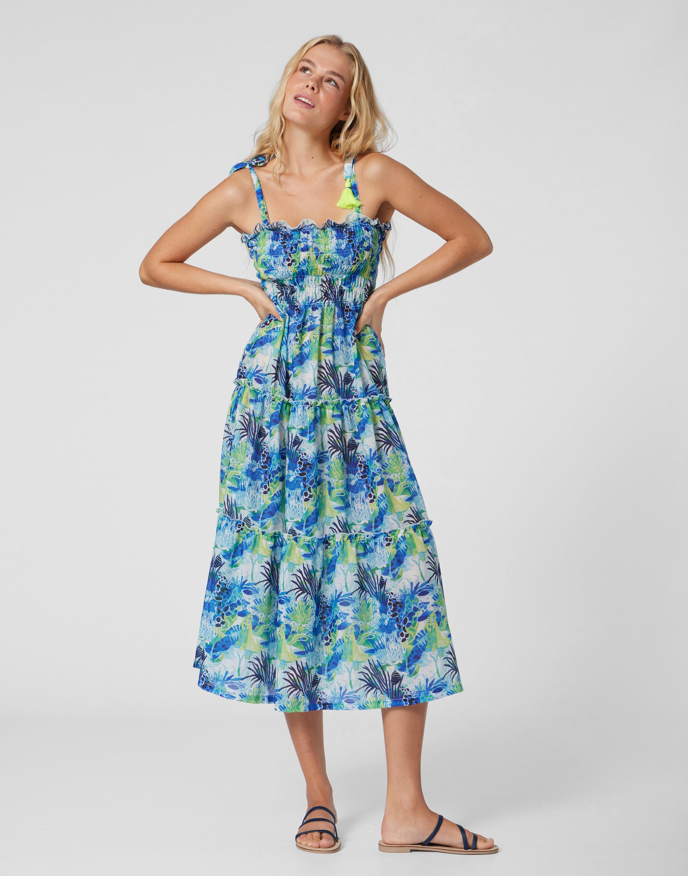 WOMEN'S DRESS AQUATIC